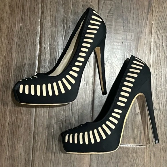 Aldo Rise High Heels - Picture 3 of 8